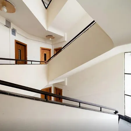 Art Deco Szerb Utca Apartment *